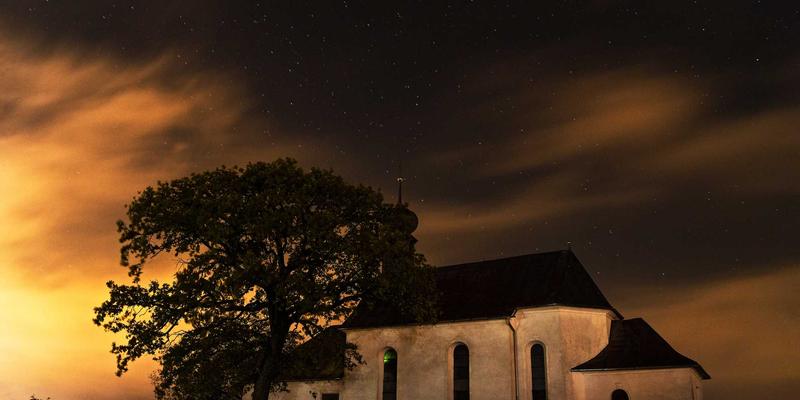 IPv6规模部署实战指南：过渡技术解析、安全考量与实施教程